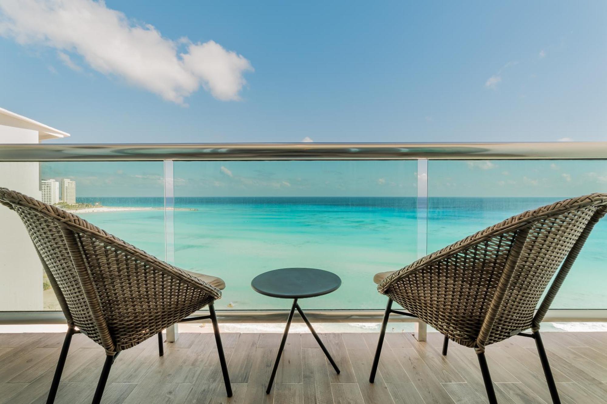 The Ocean Vibes Suites By Casa Paraiso Канкун Экстерьер фото