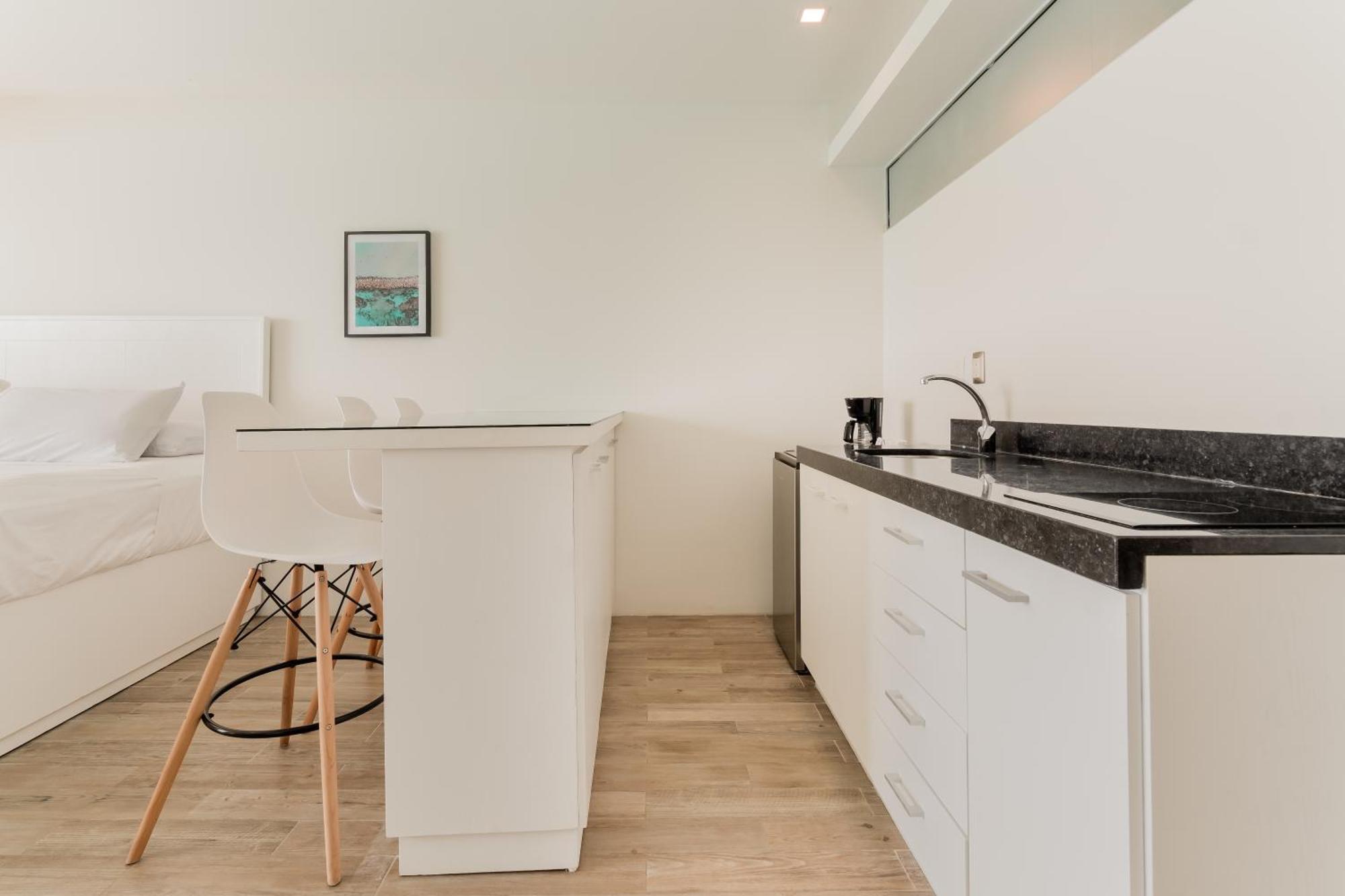 The Ocean Vibes Suites By Casa Paraiso Канкун Экстерьер фото