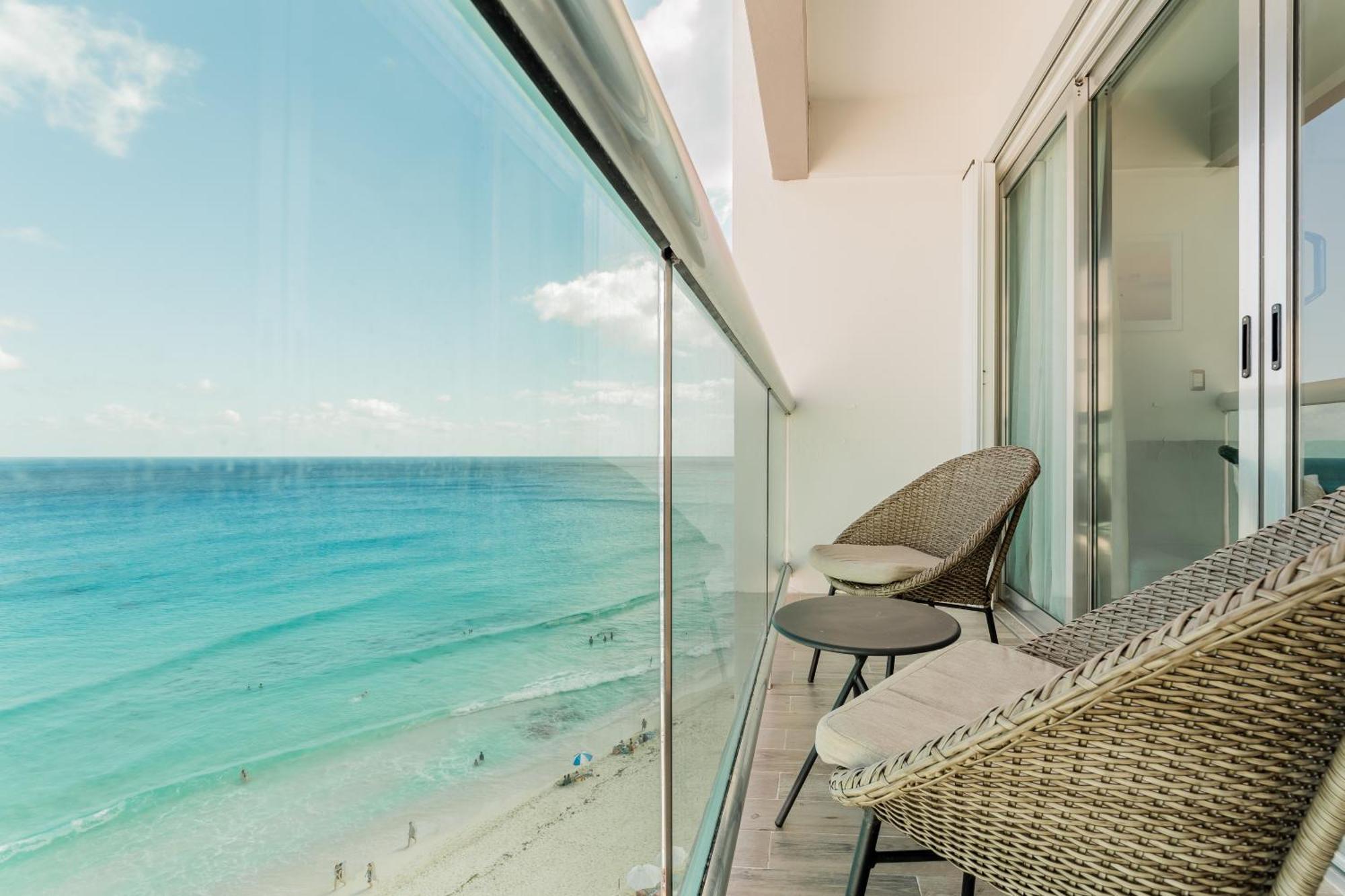 The Ocean Vibes Suites By Casa Paraiso Канкун Экстерьер фото