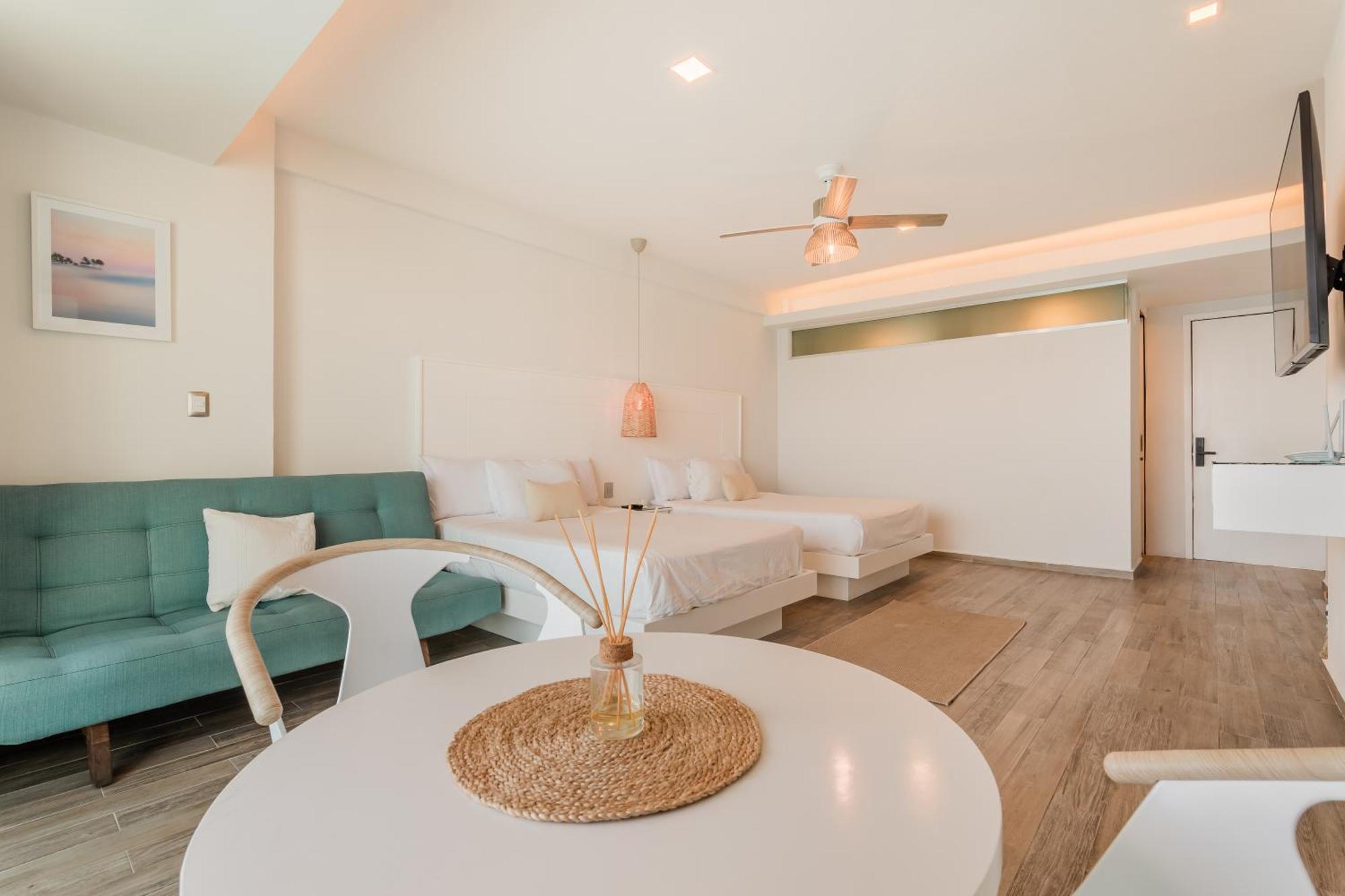 The Ocean Vibes Suites By Casa Paraiso Канкун Экстерьер фото
